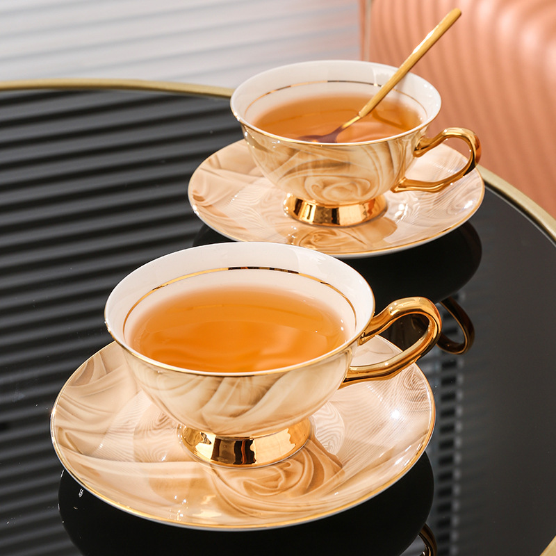 Exquisite Souvenir Bone China  – Coffee Tea Gift Set Bewertung und Preis